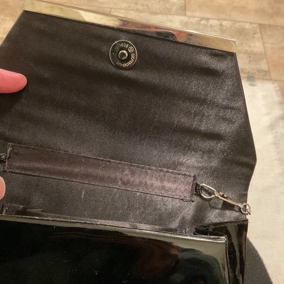 Lulu Townsend Patent Clutch Removable Chain Strap - Picture 8 of 14